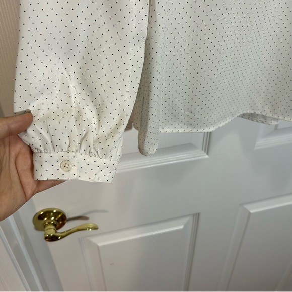 LOFT Cream Blouse with Black Lace Accents - Picture 6 of 7